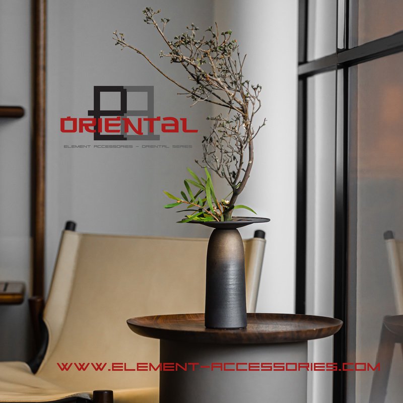 Innovative Keramikvase im High-End-Design, East+West, ULF28BB