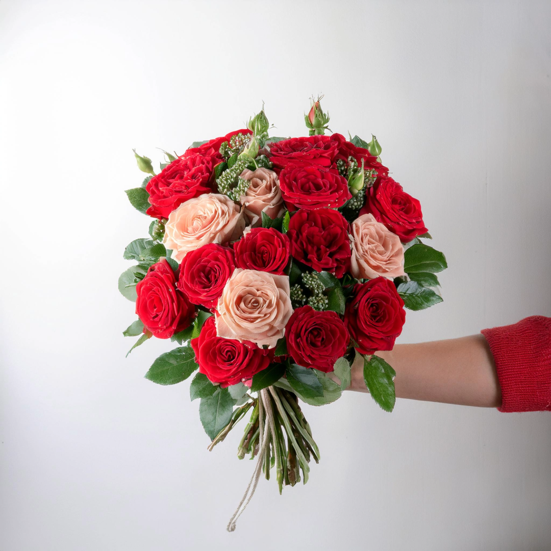 Traumhafter Rosengruß - Classic Floral