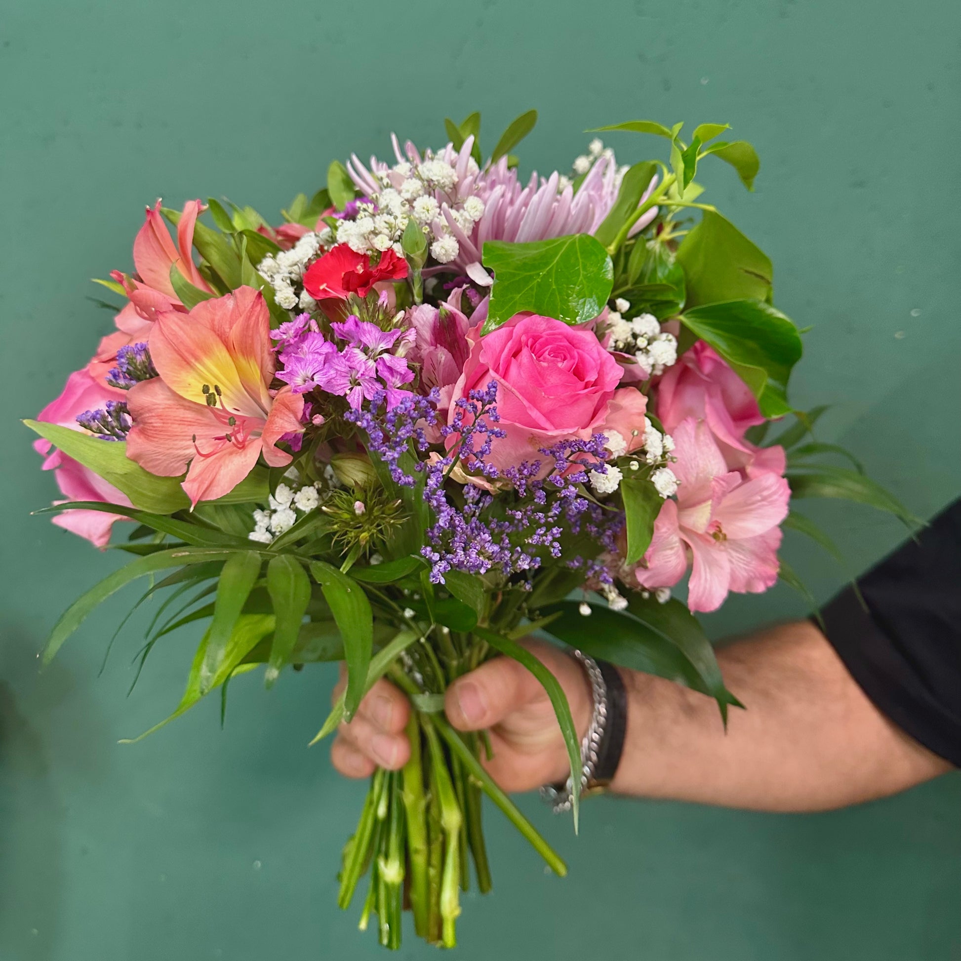 Lila Leichtigkeit - Sommerstrauss - Classic Floral