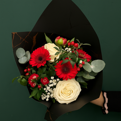 Red Affair-ClassicFloral